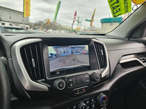 Used 2023 GMC Terrain SLT w/ Elevation Edition image 23