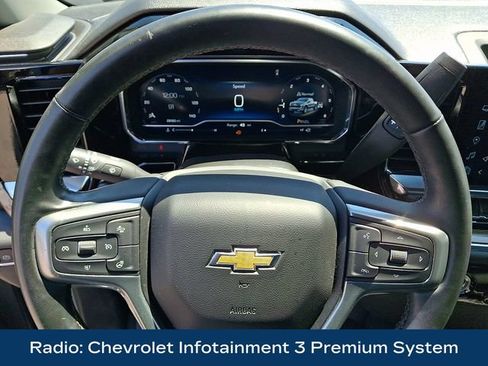 Used 2024 Chevrolet Silverado 1500 LT AWD/4WD image 4