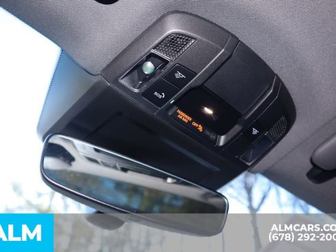 Used 2024 Porsche 911 Carrera GTS w/ Premium Package image 35