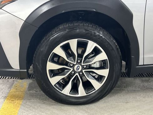 Certified 2024 Subaru Outback Limited image 10