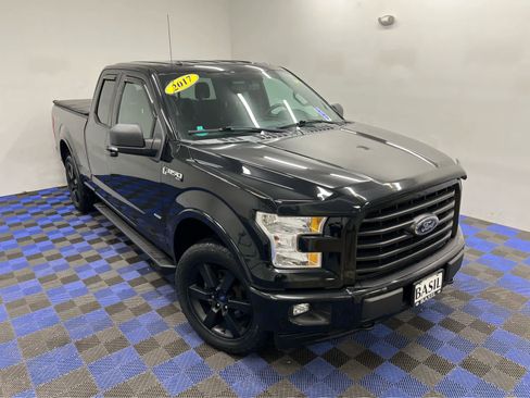 Used 2017 Ford F150 XLT w/ Equipment Group 302A Luxury image 28