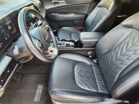 Used 2023 Kia Sportage X-Line w/ X-Line Premium Package image 13