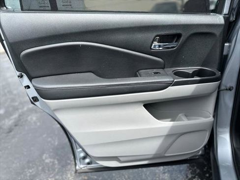 Used 2022 Honda Pilot Special Edition image 23