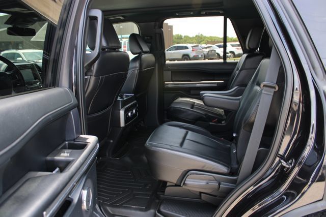 Used 2021 Ford Expedition XLT RWD image 18