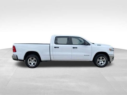 Used 2025 RAM 1500 Big Horn AWD/4WD image 2