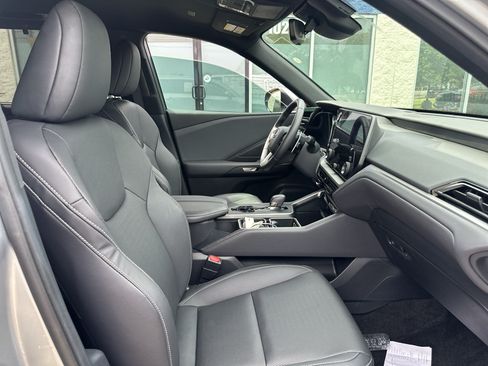 Used 2024 Lexus TX 350 FWD w/ Accessory Package (Z1) image 10