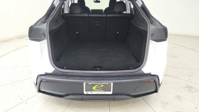 Used 2026 Tesla Model Y 2WD image 28