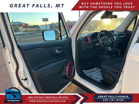 Used 2017 Jeep Renegade Trailhawk image 11