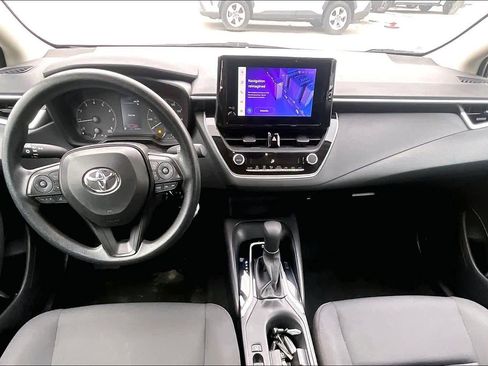 Used 2024 Toyota Corolla LE FWD image 15