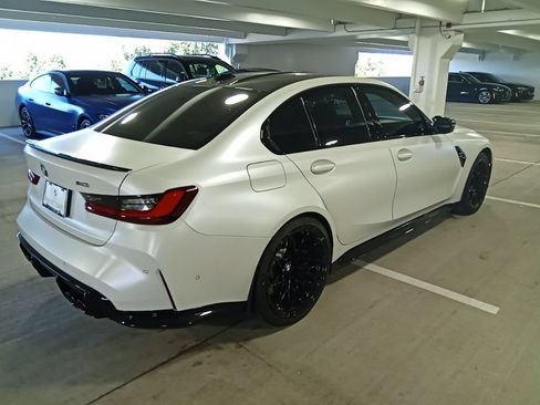 Used 2025 BMW M3 w/ Executive Package RWD image 5