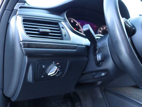 Used 2017 Audi A6 2.0T Premium image 27