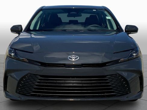 Used 2026 Toyota Camry LE image 4