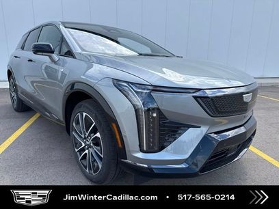 Certified 2025 Cadillac Optiq Sport 2 w/ LPO, Floor Liner Package
