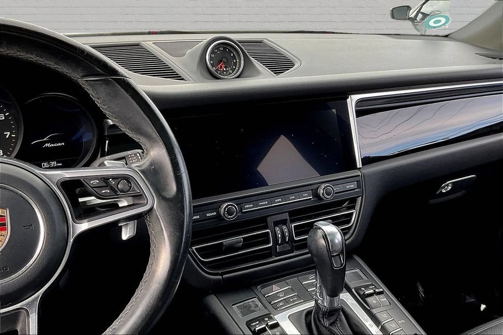 Used 2020 Porsche Macan AWD/4WD image 9