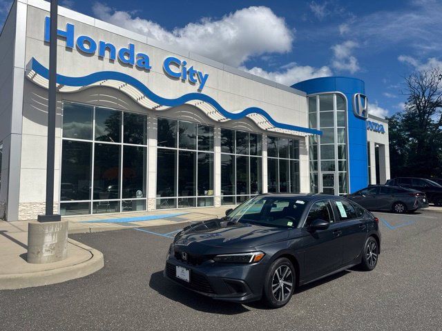Used 2024 Honda Civic LX image 2