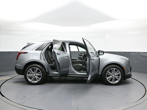 Used 2023 Cadillac XT5 Premium Luxury w/ Technology Package image 43