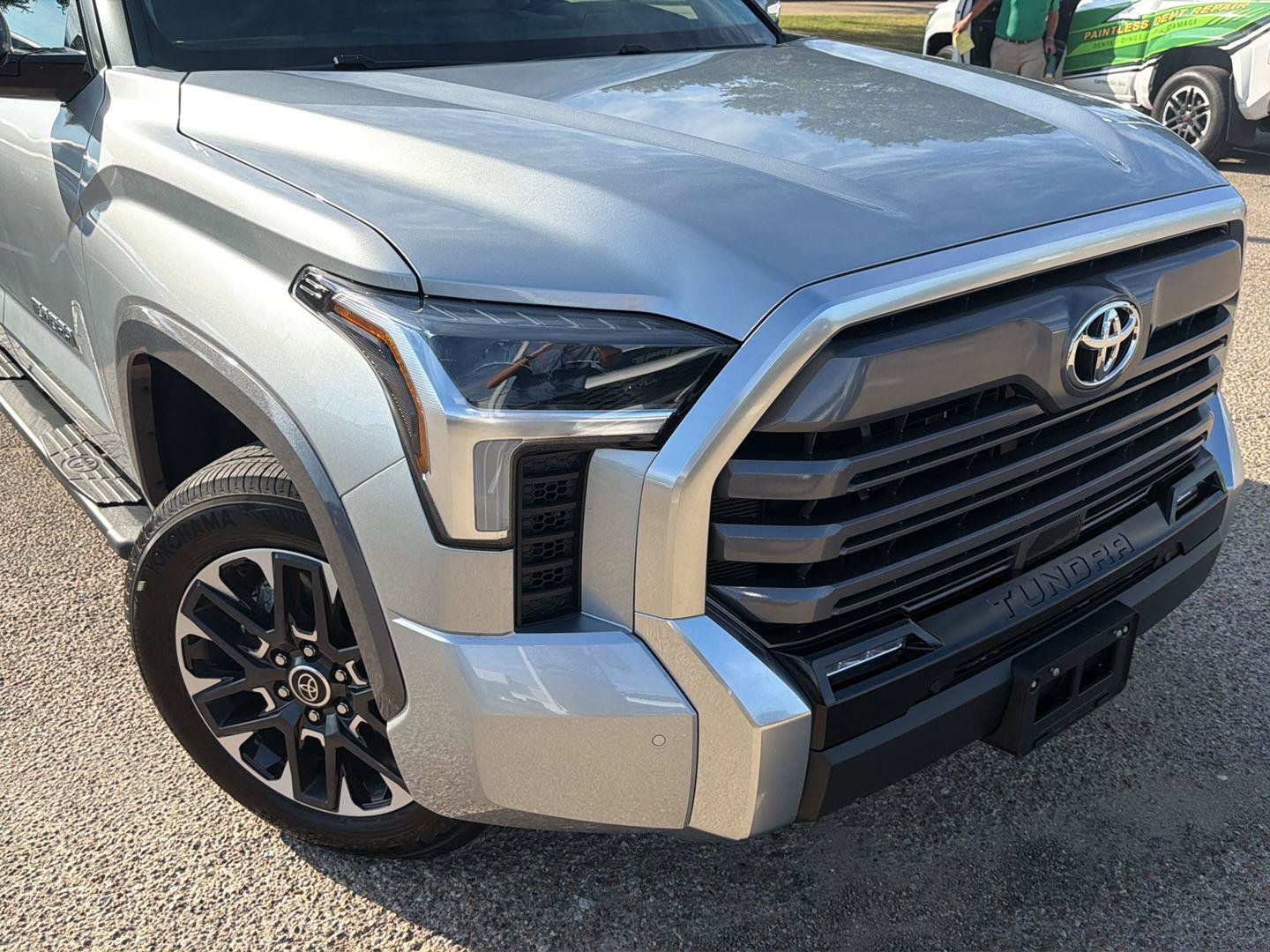 Used 2024 Toyota Tundra Limited w/ Power Package AWD/4WD image 8