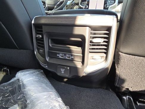 Used 2025 RAM 2500 Laramie image 10