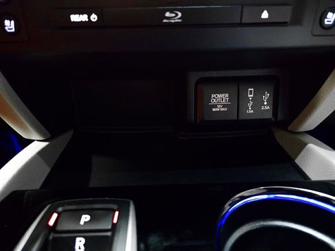 Used 2017 Honda Pilot Elite image 35