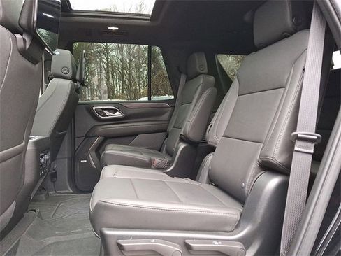 Certified 2024 Chevrolet Tahoe Z71 w/ Luxury Package image 10