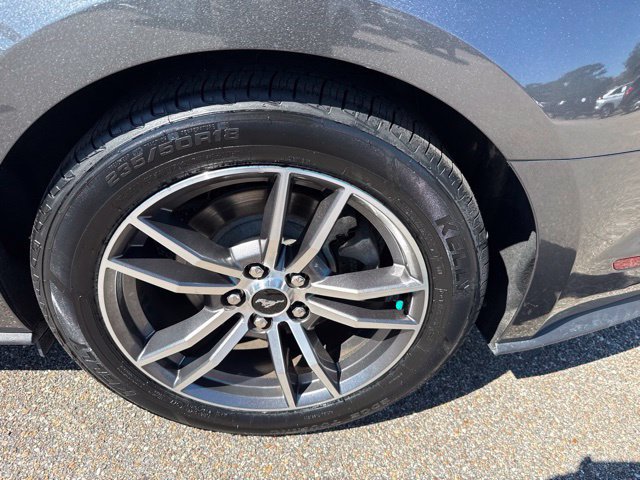 Used 2017 Ford Mustang Premium RWD image 12
