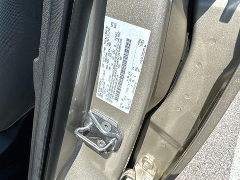 Used 2017 Ford Escape SE AWD/4WD image 26