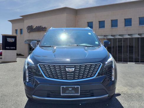 Certified 2022 Cadillac XT4 Premium Luxury w/ Safety Alert Package image 2