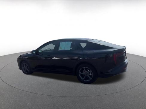 Used 2025 Kia K4 FWD image 10