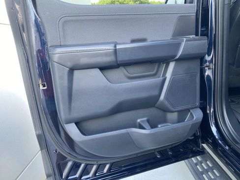 Used 2022 Ford F150 Raptor w/ Convenience Package AWD/4WD image 11