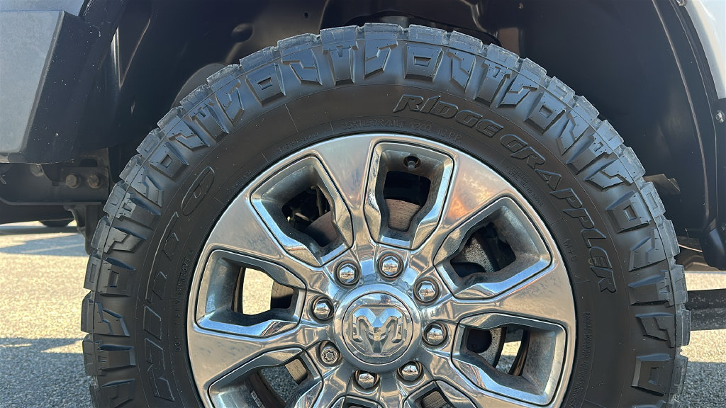 Used 2016 RAM 2500 Tradesman w/ Chrome Appearance Group AWD/4WD image 7