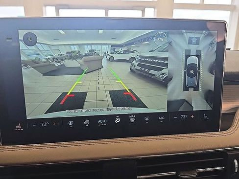 Used 2025 Lincoln Corsair AWD w/ Equipment Group 101A image 22