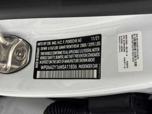 Used 2022 Porsche Taycan image 45