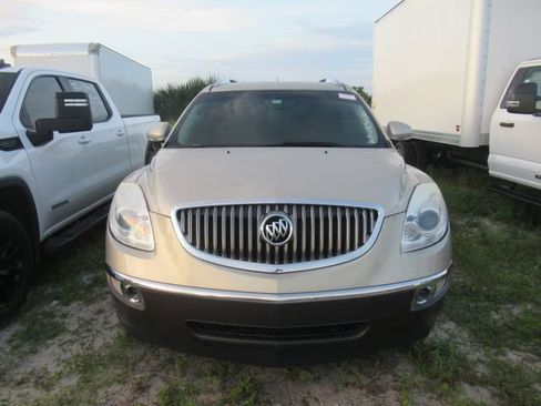 Used 2012 Buick Enclave Leather FWD image 2