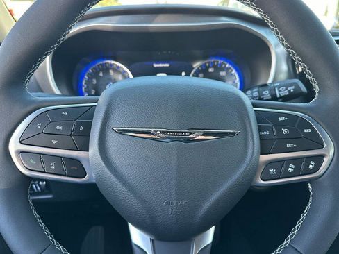 New 2026 Chrysler Voyager LX image 24