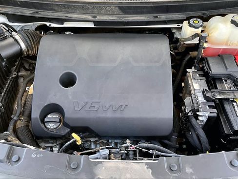 Used 2019 Chevrolet Traverse High Country AWD/4WD image 34