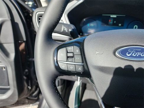 New 2024 Ford Escape SE w/ PHEV Premium Package image 26