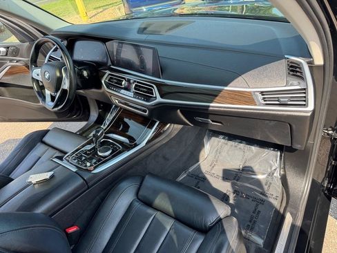 Used 2019 BMW X7 xDrive40i w/ Cold Weather Package AWD/4WD image 32