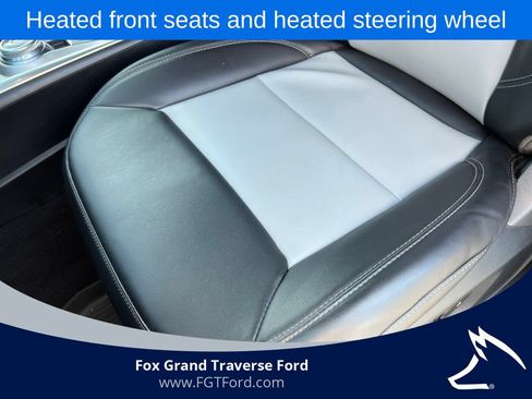 Certified 2022 Ford Explorer XLT w/ Equipment Group 202A AWD/4WD image 12