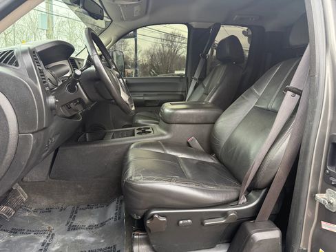 Used 2008 GMC Sierra 2500 SLE w/ SLE2 Preferred Package image 18