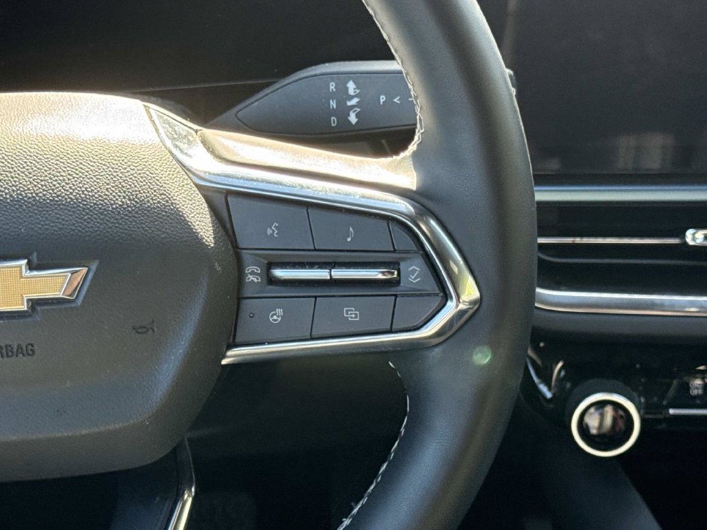 Used 2024 Chevrolet Equinox EV LT FWD image 10