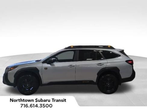 Used 2022 Subaru Outback Wilderness AWD/4WD image 2