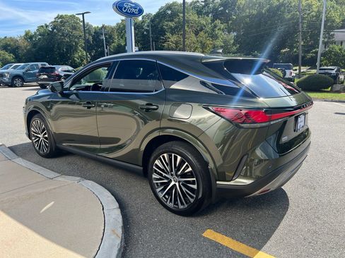 Used 2023 Lexus RX 350 Premium Plus w/ Accessory Package AWD/4WD image 4