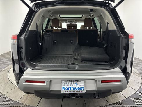 Used 2022 Nissan Pathfinder Platinum w/ Cargo Package image 21