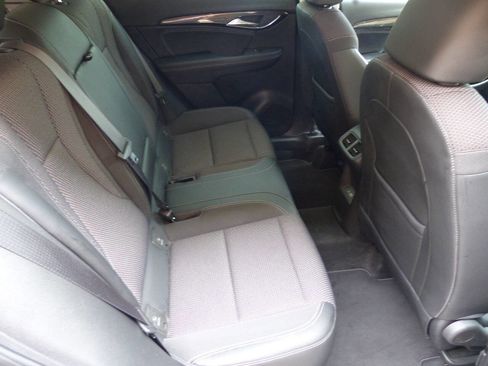 Used 2022 Buick Envision Preferred FWD image 21
