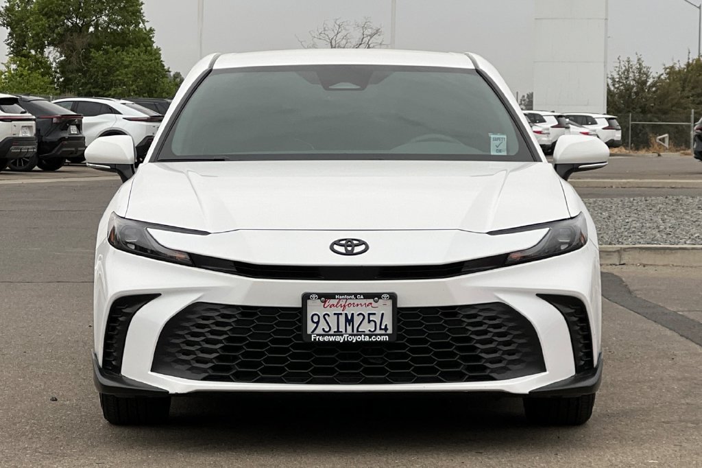 Certified 2025 Toyota Camry SE w/ Convenience Package FWD image 11