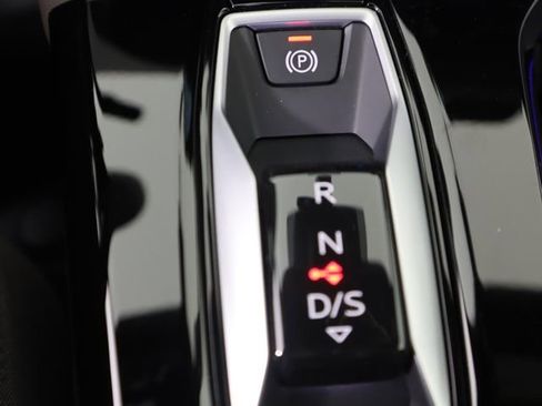 New 2026 Audi Q5 Premium image 20