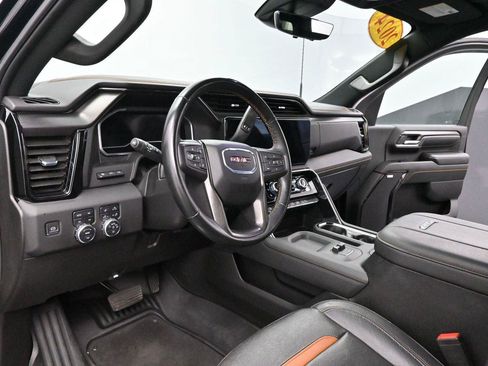 Used 2024 GMC Sierra 2500 AT4 w/ AT4 Premium Plus Package AWD/4WD image 16