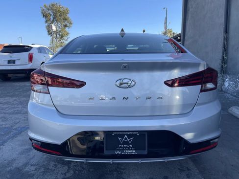 Used 2019 Hyundai Elantra Value Edition w/ Cargo Package FWD image 8