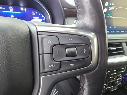 Used 2022 Chevrolet Tahoe Z71 w/ Luxury Package image 19