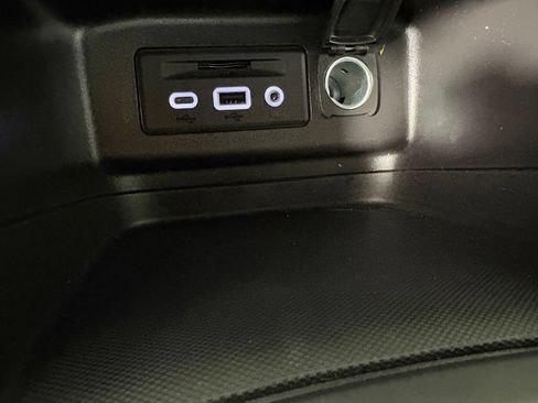 Certified 2024 Chevrolet Equinox RS w/ RS Leather Package FWD image 36